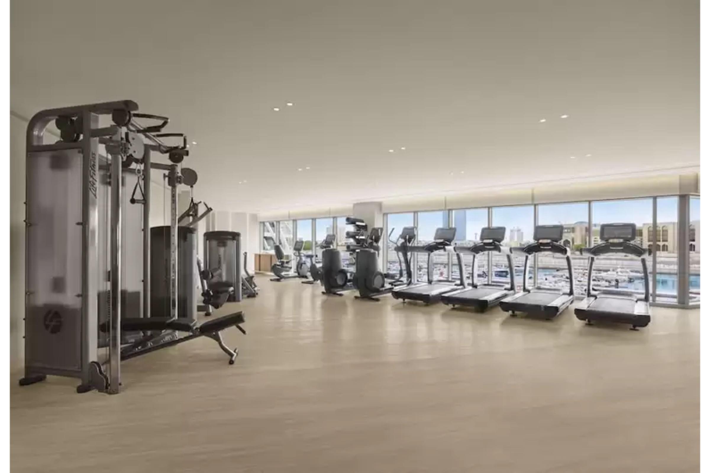 더 아부다비 에디션 외부 사진 The gym at The Ivy